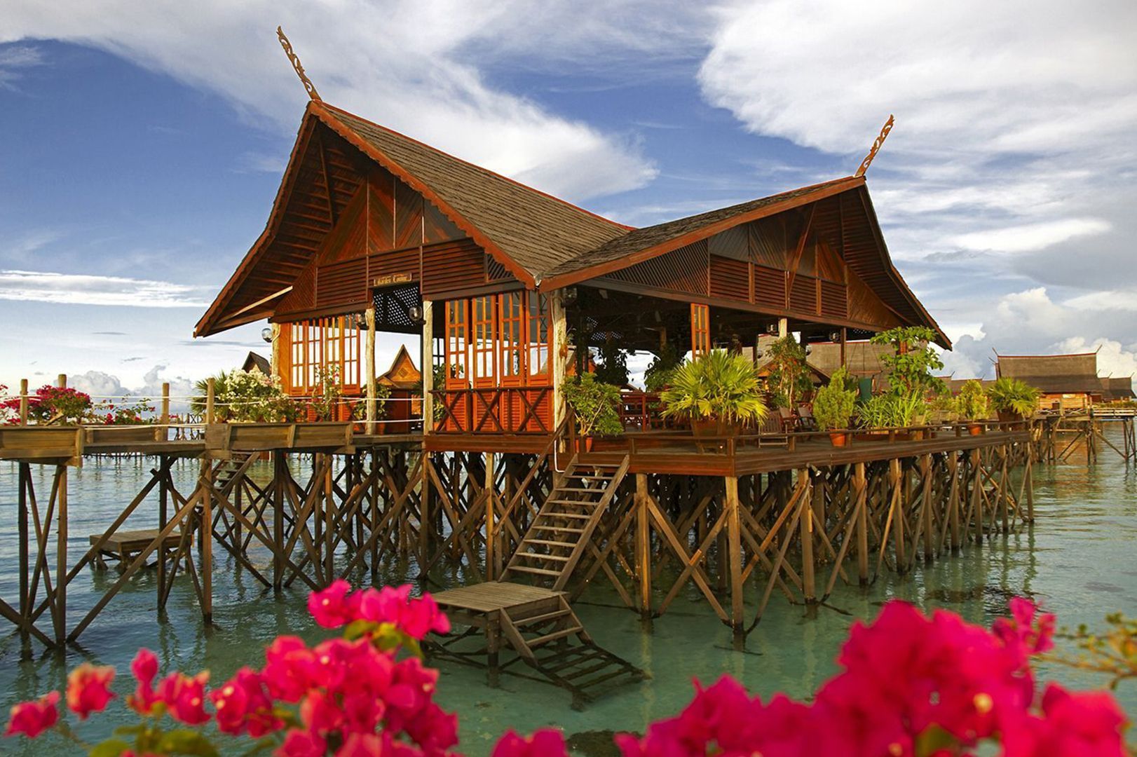 Sipadan Kapalai Dive Resort.jpg